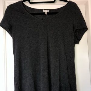 Plain grey T shirt